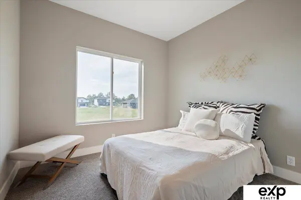7345 N 10th Street, Lincoln, NE 68521