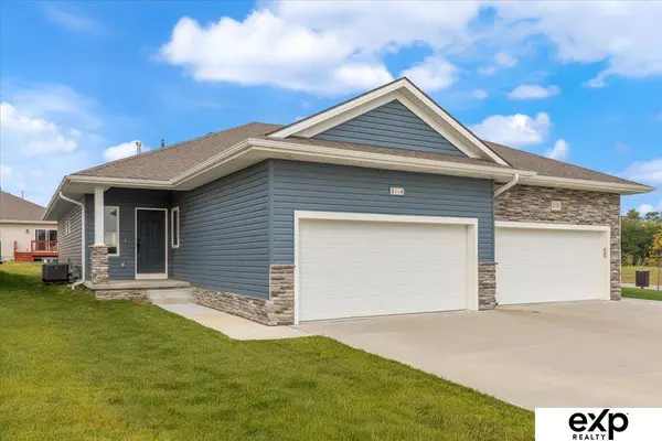 8114 S 177th Street, Omaha, NE 68136