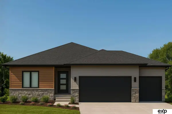 4806 S 198th AVE, Omaha, NE 68135