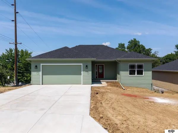 1424 2nd AVE, Plattsmouth, NE 68048