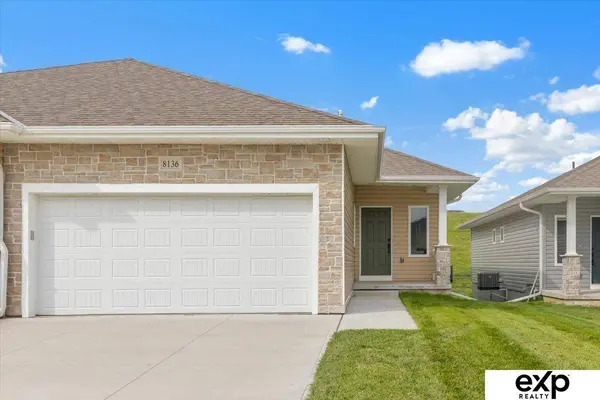 8136 S 178th ST, Omaha, NE 68136