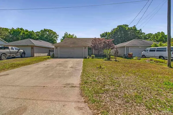 3972 Floridatown Rd, Pace, FL 32571