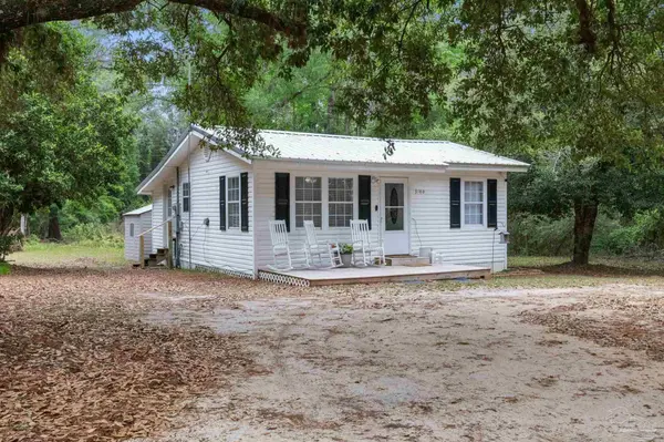 3180 Gene Fleming Rd, Munson, FL 32570