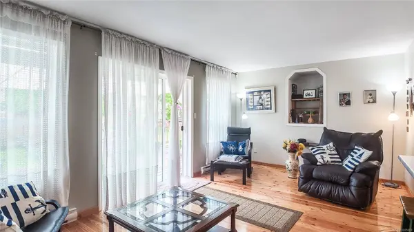 601 Azalea Pl, Campbell River, BC V9W 7H2
