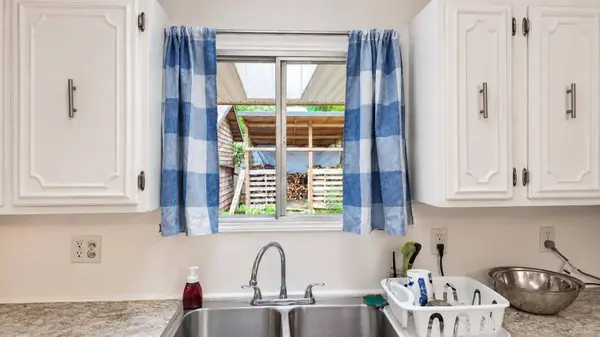 3897 Searidge Pl, Campbell River, BC V9H 1J1