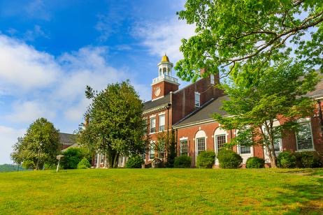 Saint Andrews College in Aurora Ontario