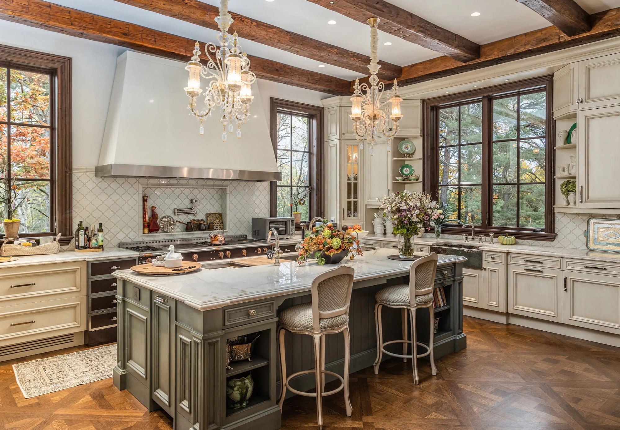 Luxury kitchen interior for York Region seller preparation
