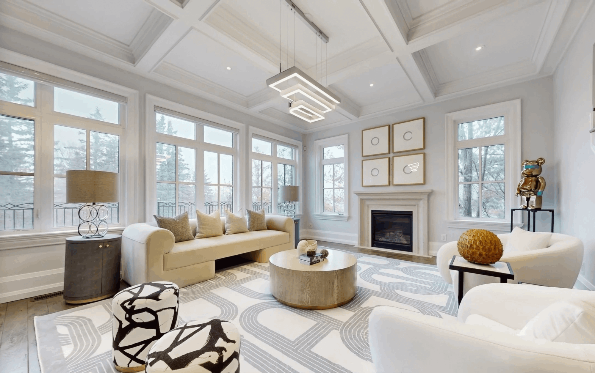Luxury home interior in Bayview Southeast Aurora Ontario