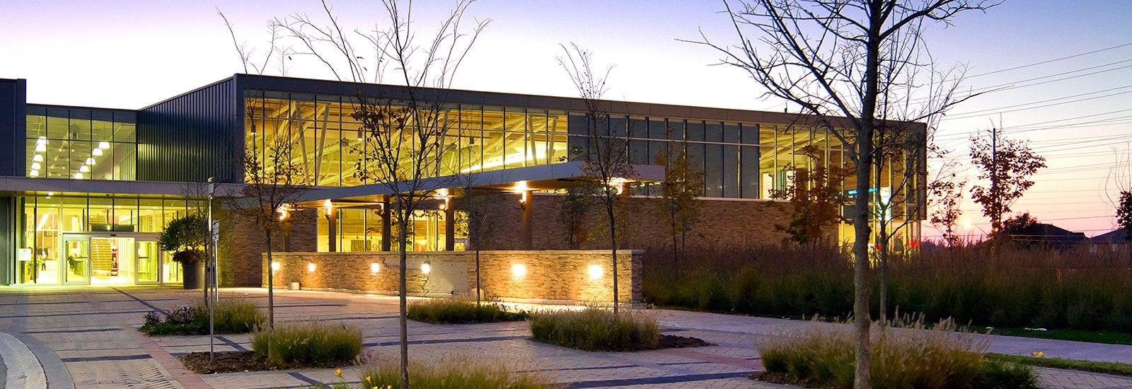 Magna Centre near Stonehaven-Wyndham Newmarket Ontario