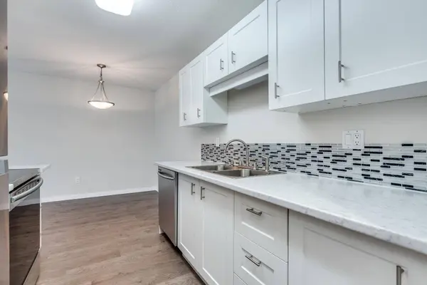 2750 Fuller ST #105, Abbotsford, BC V2S 3K1
