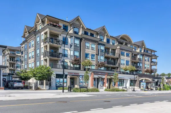 2493 Montrose AVE #216-217, Abbotsford, BC V2S 3T2