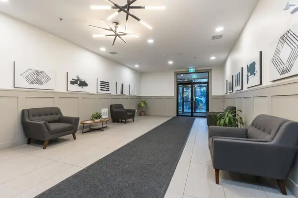 2493 Montrose AVE #216-217, Abbotsford, BC V2S 3T2