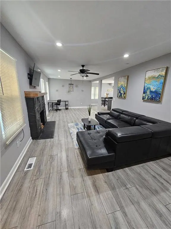 2138 Donald Lee Hollowell Pkwy NW, Atlanta, GA 30318