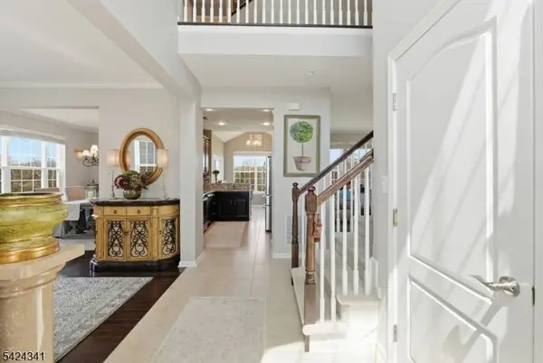 263 Winding Hill Dr, Mount Olive Twp., NJ 07840