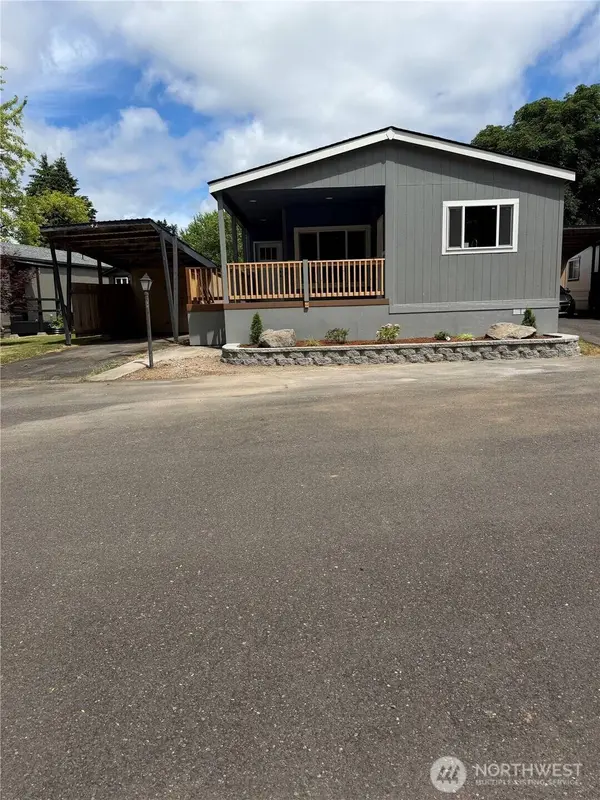 21201 NE 58th ST #42, Vancouver, WA 98682