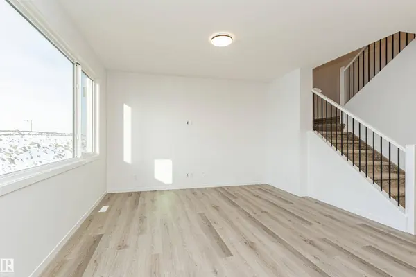 2355 EGRET WY NW, Edmonton, AB T6M 3G8