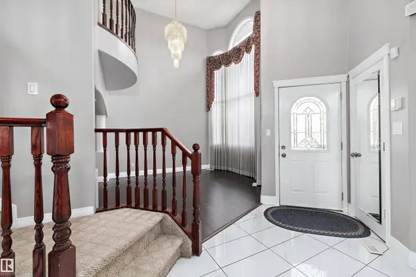 4831 154 AV NW NW, Edmonton, AB T5Y 0C1