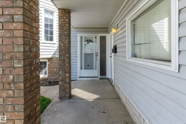 14707 33 ST NW, Edmonton, AB T5Y 2C9