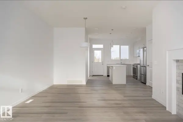 3888 Wren CR NW, Edmonton, AB T5S 0S9