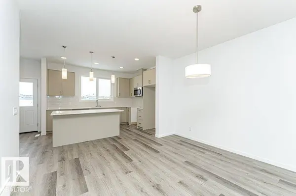 6269 175A AV NW, Edmonton, AB T5Y 4A5