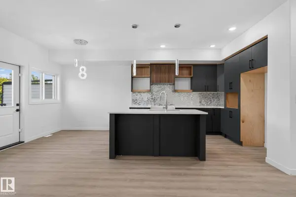 #29 130 HAWKS RIDGE BV NW, Edmonton, AB T5S 0T2