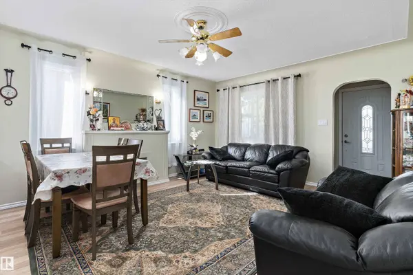 11911 70 ST NW, Edmonton, AB T5B 1V1