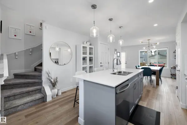 290 JENSEN LAKES BV, St. Albert, AB T8N 7Z5