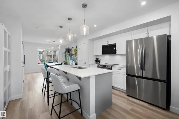 290 JENSEN LAKES BV, St. Albert, AB T8N 7Z5