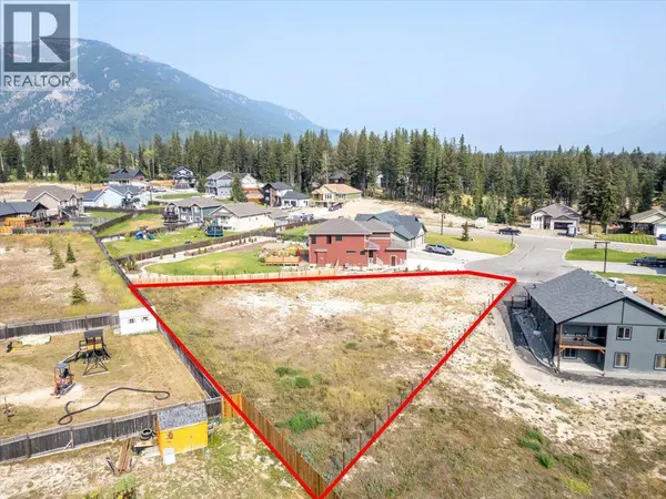 2405 OSPREY Court, Sparwood, BC V0B2G2