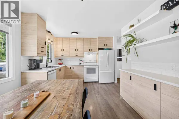 316 Alpine Place, Sparwood, BC V0B2G0