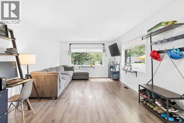 316 Alpine Place, Sparwood, BC V0B2G0