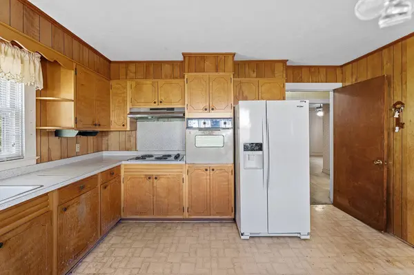 143 Academy ST, Jonesville, SC 29353