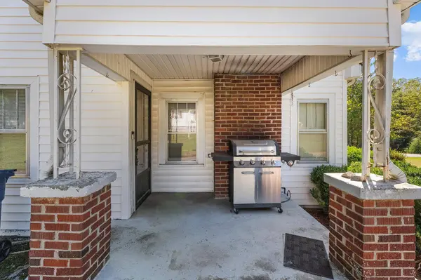 143 Academy ST, Jonesville, SC 29353