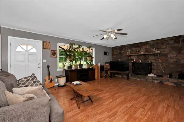 4915 COUNTY ROAD 1223, Falkville, AL 35622