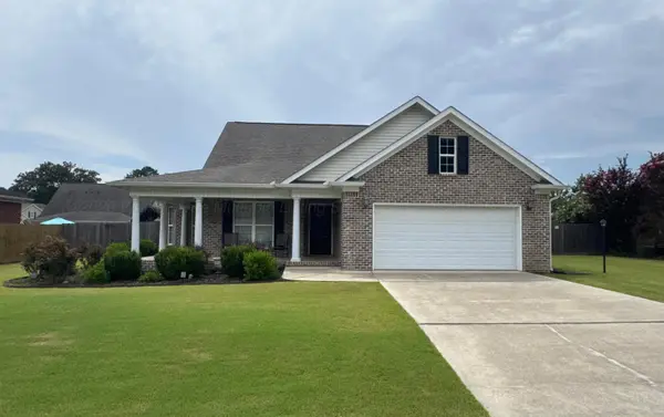 411 DOMINION Dr Dr