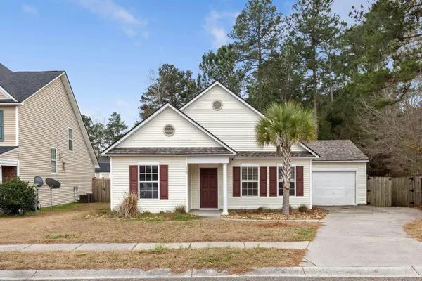 119 Patriot Ln, Summerville, SC 29486