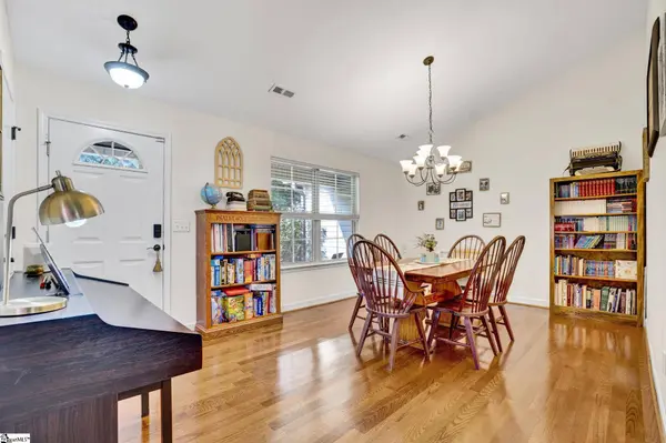 305 Bent River Drive, Inman, SC 29349