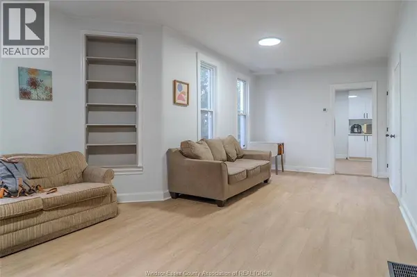 523 Caron AVENUE, Windsor, ON N8T1C1