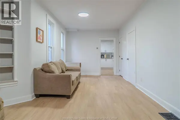 523 Caron AVENUE, Windsor, ON N8T1C1