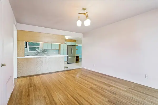 5205 Trail Lake Dr, Fort Worth, TX 76133-1928