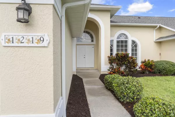 1219 Bevan DR, Sebastian, FL 32958