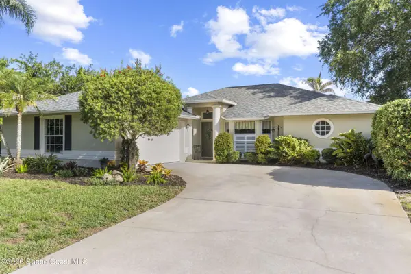 966 Gulfstream AVE, Sebastian, FL 32958