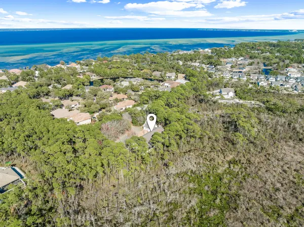410 Windjammer Ct, Destin, FL 32541-5323