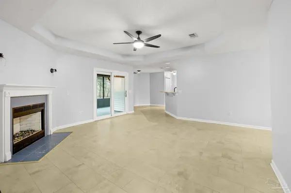 1800 Waterway Dr, Baker, FL 32531