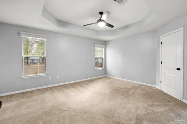 1800 Waterway Dr, Baker, FL 32531