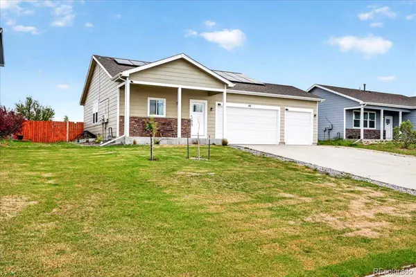 48 S 4th AVE, Deer Trail, CO 80105
