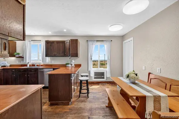 24396 Emerald TRL, Deer Trail, CO 80105