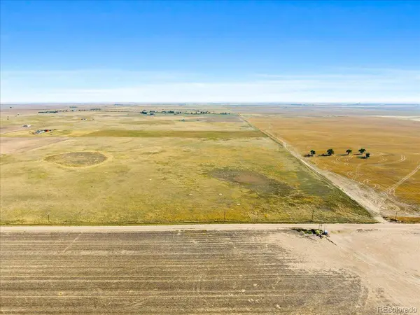 70044 E 38th AVE, Byers, CO 80103