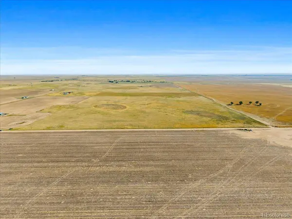 70044 E 38th AVE, Byers, CO 80103