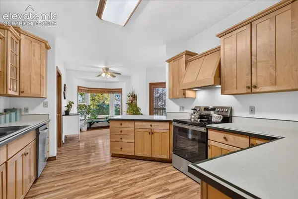 55739 E Apache Place, Strasburg, CO 80136